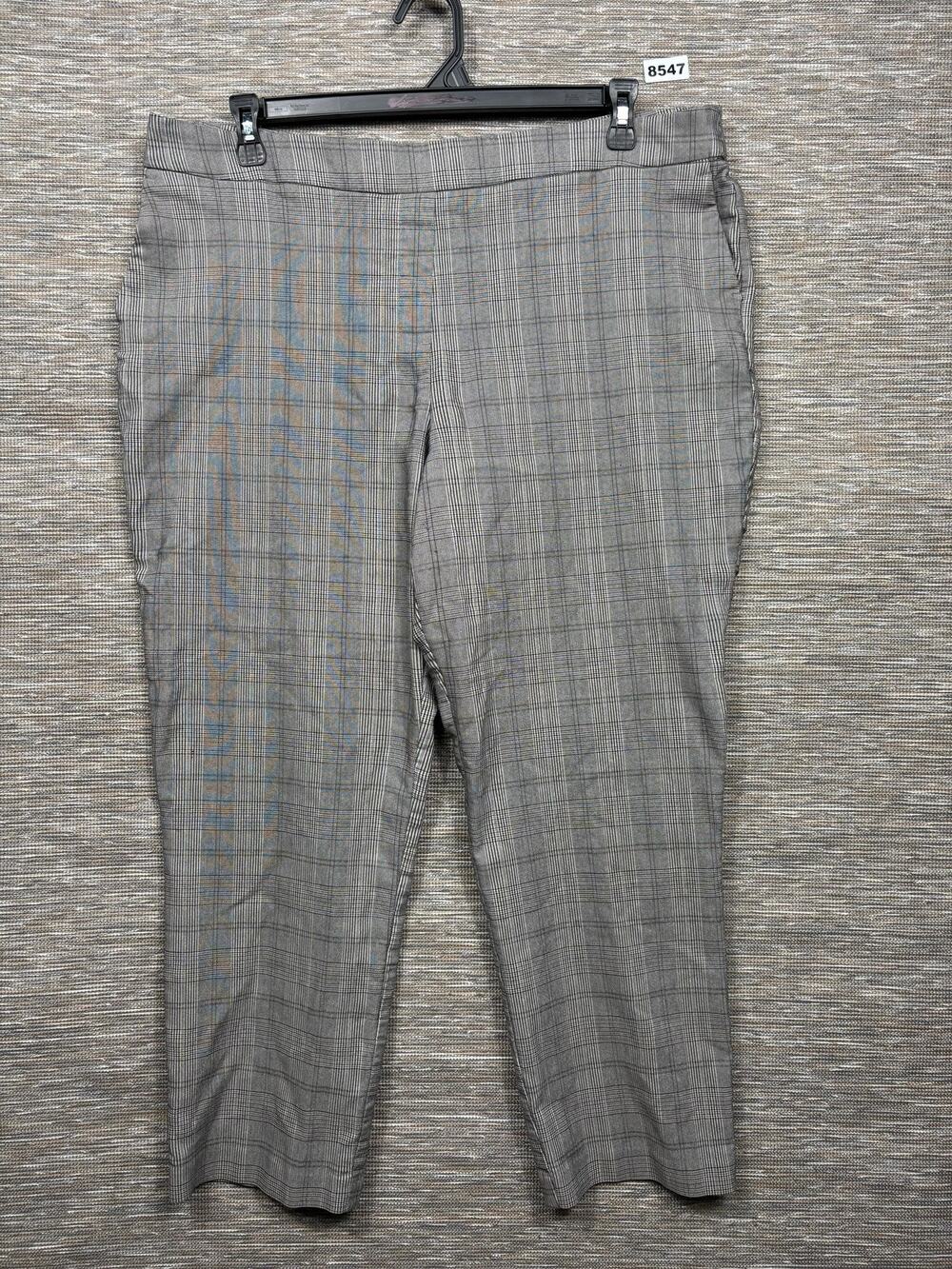 Hilary Radley Dress Pants Womens XXL Gray Plaid Pull On Tapered Stretch Career